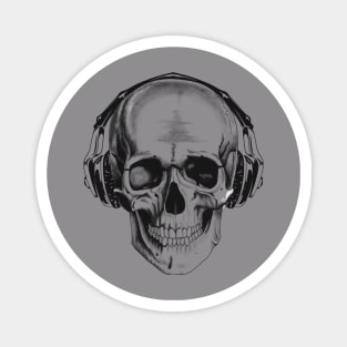 Skull with headphones Magnet